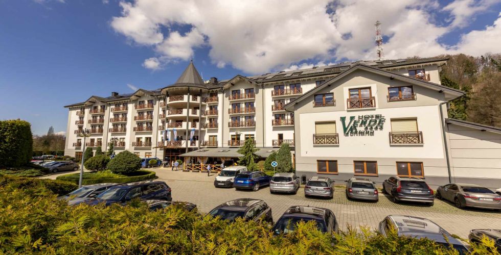 Hotel na konferencję w górach - jak połączyć biznes z naturą?